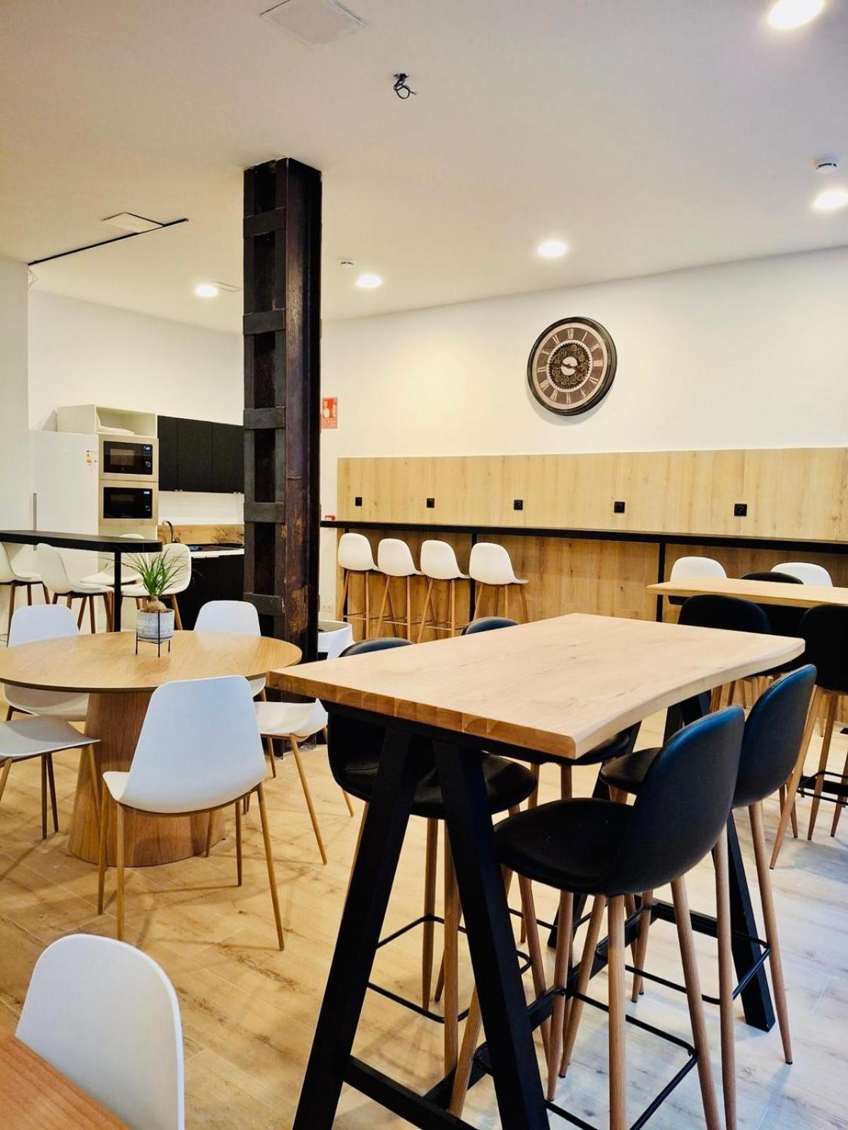 Urban Hotel Cápsula Madri